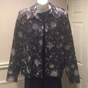 NWT Floral patterned blue blazer